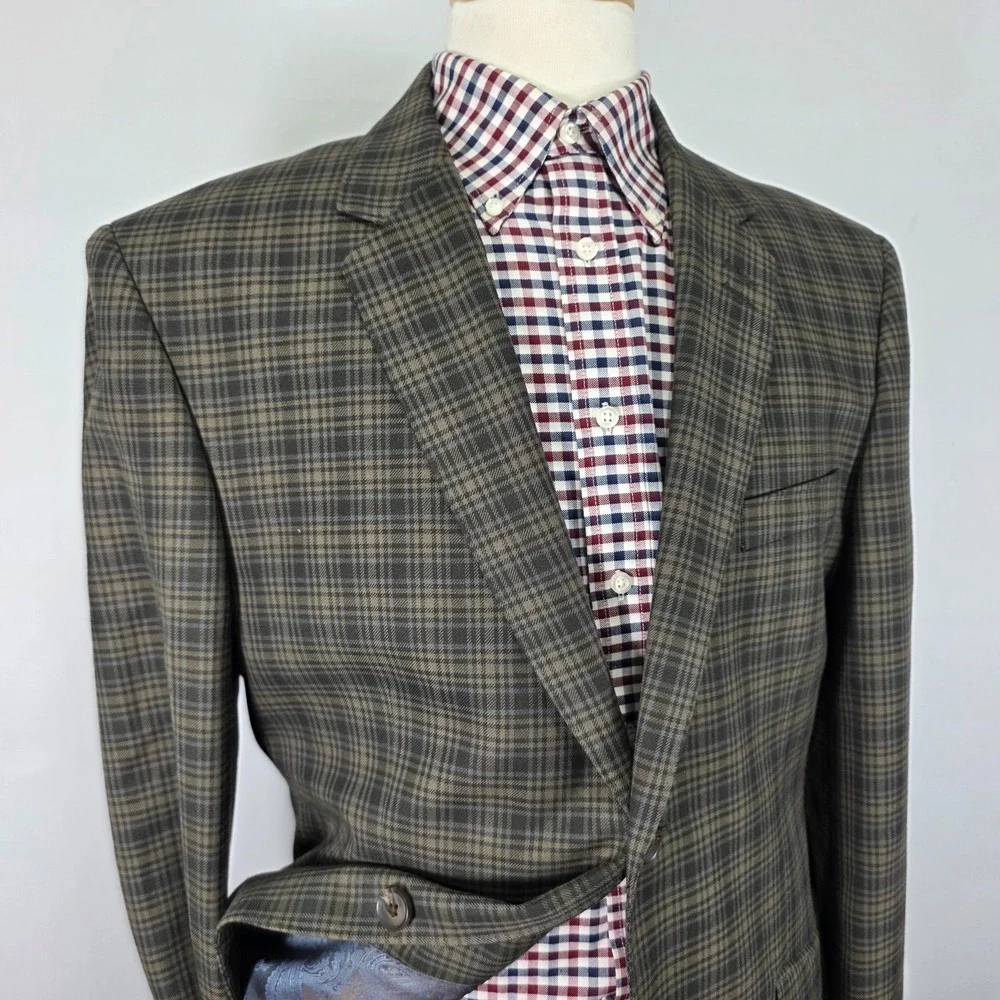 Haggar Men's Sport Coat Blazer Two Button Brown Checked‎ polyester LARGE